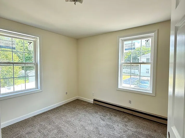 37 Groton School Rd — Photo 6