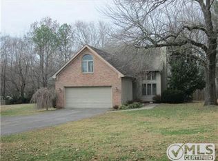 2991 Cox Mill Rd, Hopkinsville, KY 42240
