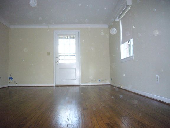 2nd image of 204 N Emerson St