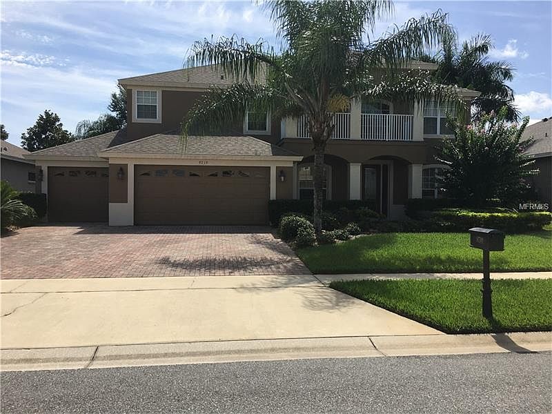 1st image of 9719 Pineola Dr