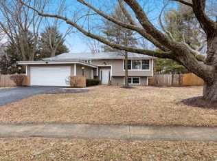 413 Tupelo Ave, Naperville, IL