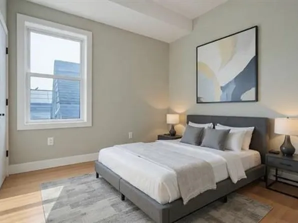 125 Collard Street image 11 of 18