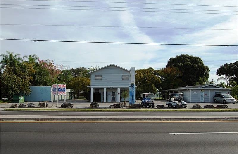 1st image of 3607 14th St W
