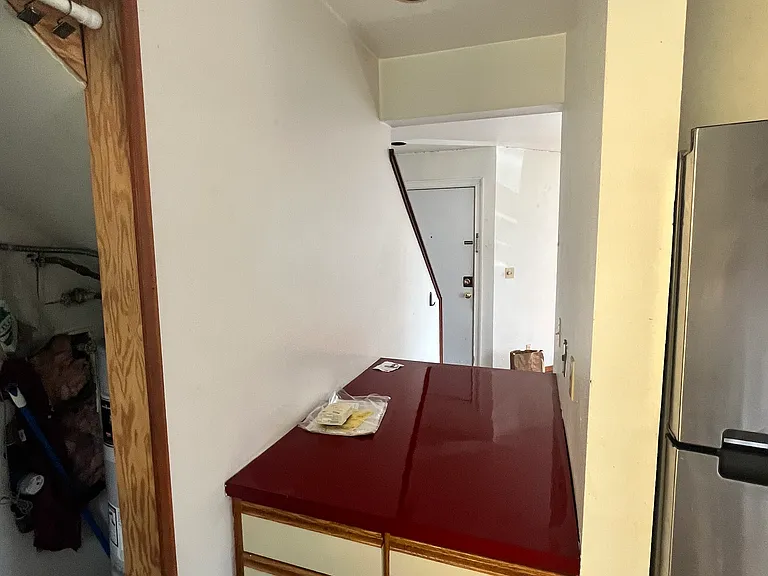 921 14th Ave #4 — Photo 14