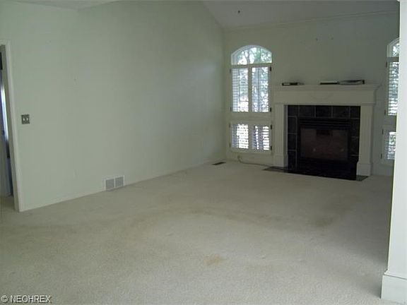 2nd image of 2865 Wyndgate Ct #6