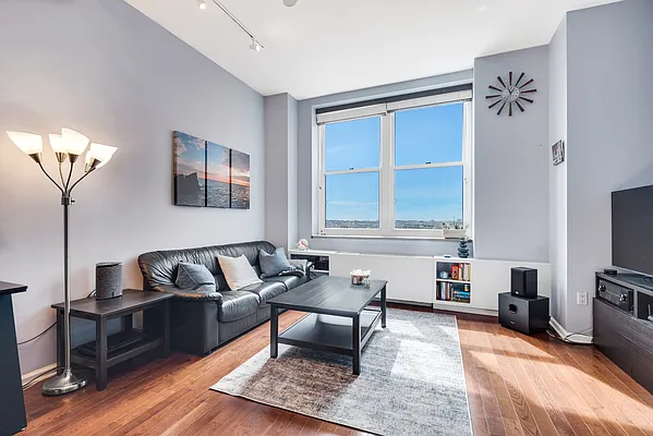 Sold by Douglas Elliman | media 15