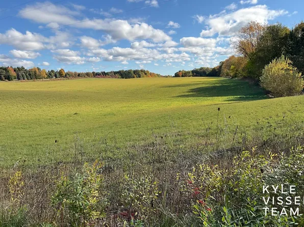 1884 8th Ave, Byron Center, MI 49315