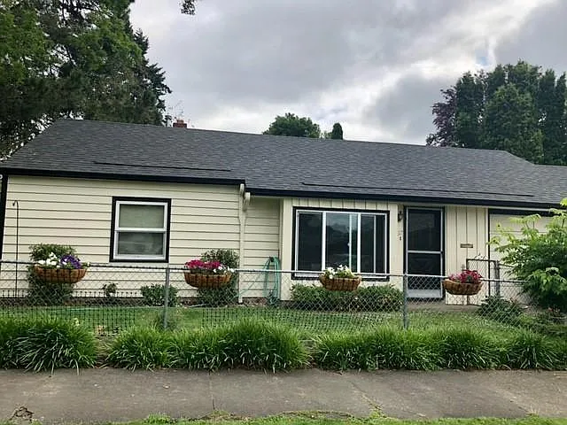 257 C Avenue — Photo 1