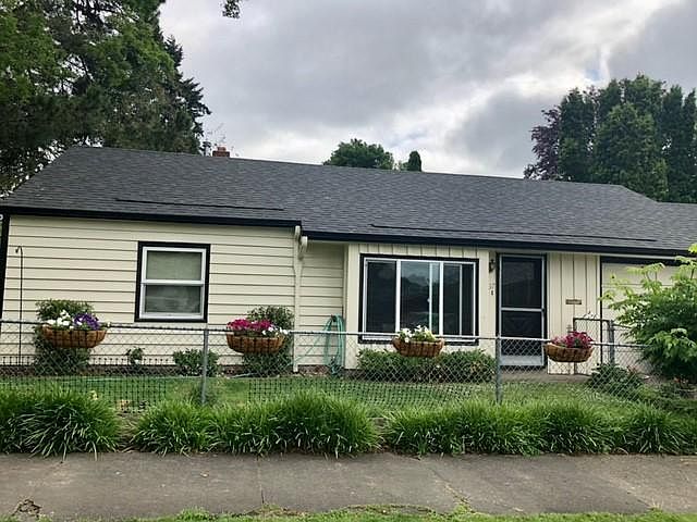 1st image of 257 C Ave