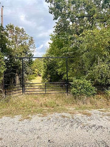 2nd image of 1786 Parker Dairy Rd