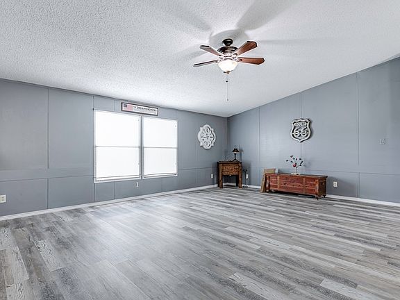 5th image of 114 Indian Hills Dr