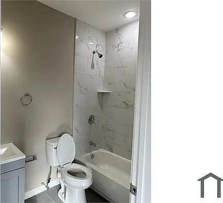 5320 Vine St #2 — Photo 7