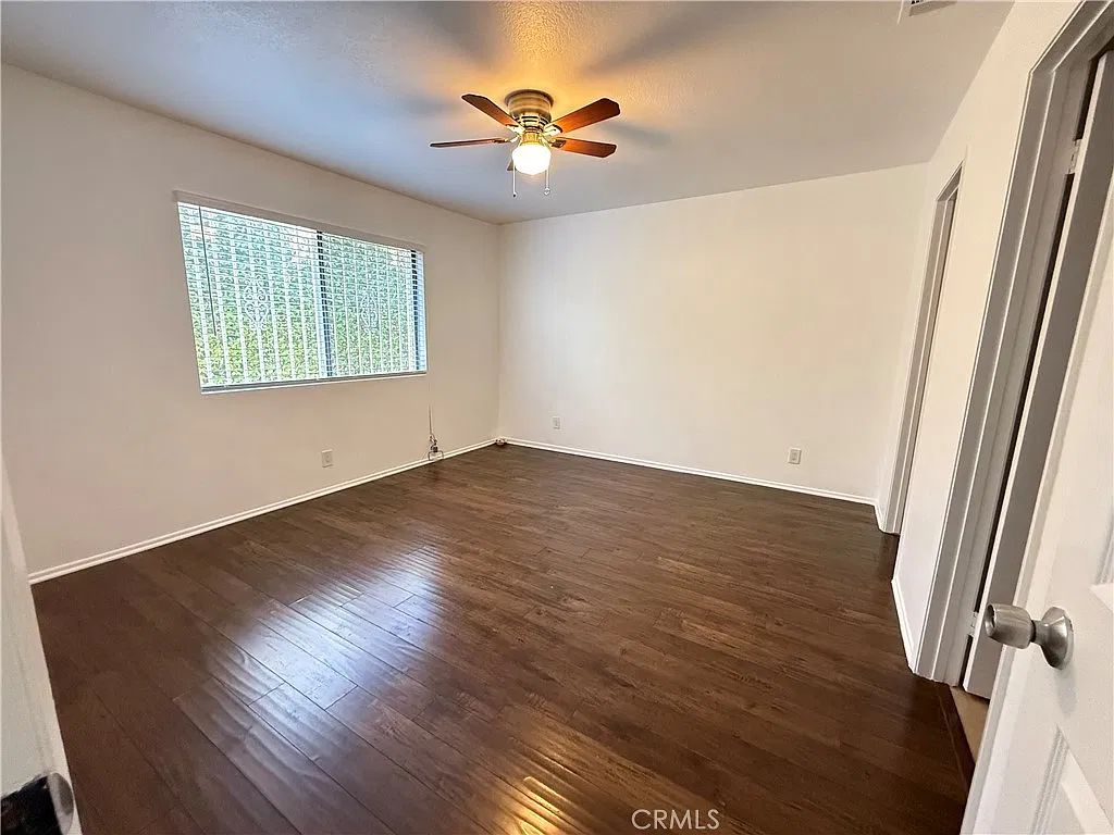 3 bed, 1180 sqft, $3,700 — Photo 4