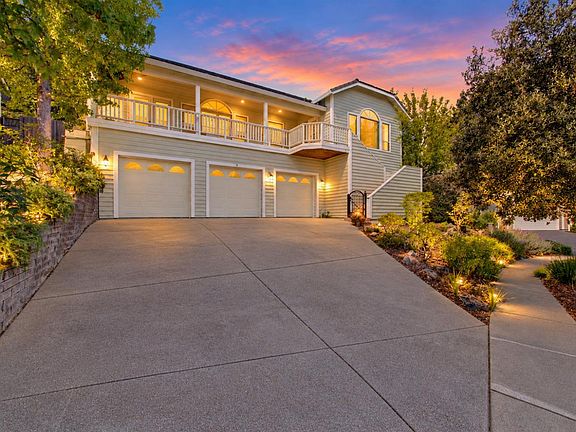 2nd image of 38 Clement Court