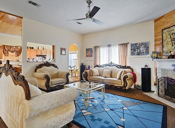 2nd Level Family Room