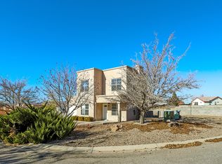 1 Genie Ct, Los Lunas, NM 87031