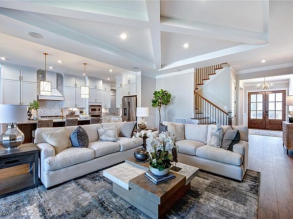 3rd image of 328 Arboretum Ct
