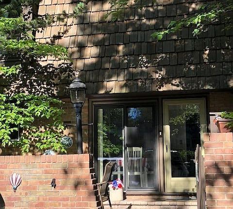 2nd image of 1100 By The Shores Dr APT 4