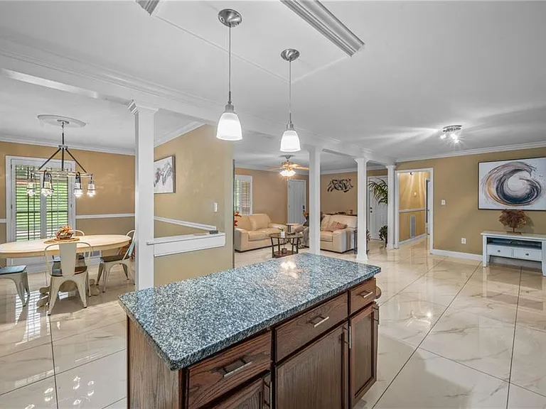 4839 Lehigh Dr — Photo 6