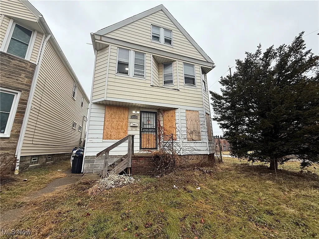 10929 Hull Ave photo 1