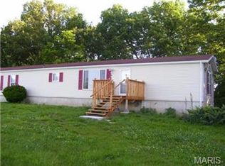 23 Faircreek Dr, Winfield, MO 63389