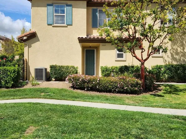 6809 Simmons Way, Moorpark, CA 93021