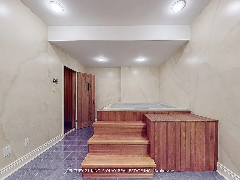 20 Limcombe Dr — Photo 21