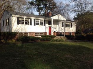 14 Stanford Dr, Hingham, MA 02043