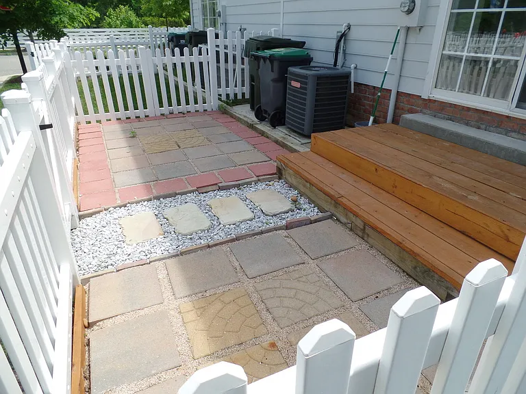 4402 Betty Ln — Photo 20