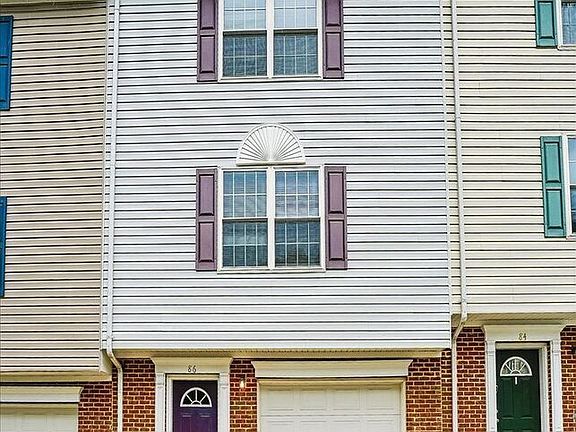 3rd image of 86 Belladonna Ln #48