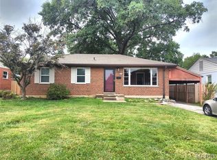 11358 Manchester Rd, Saint Louis, MO 63122