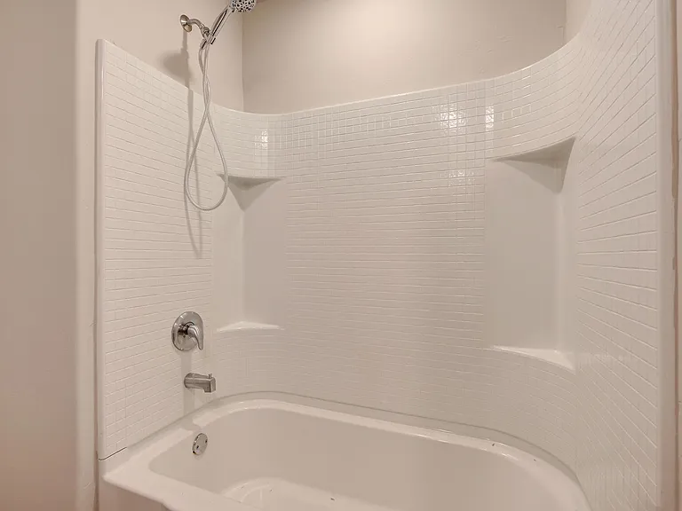 1609 Maroon Dr — Photo 38