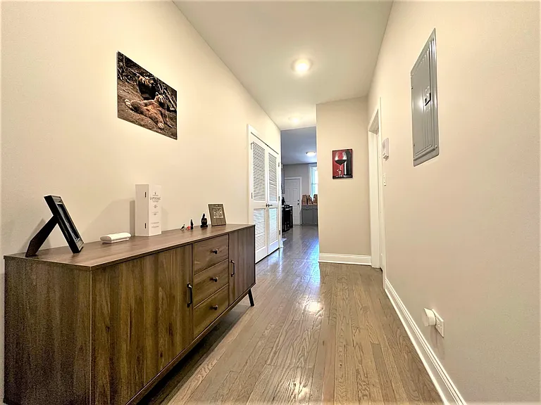 4435 N Paulina St #2 — Photo 13
