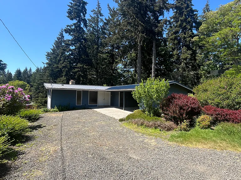 157 Grow Ave NW — Photo 1