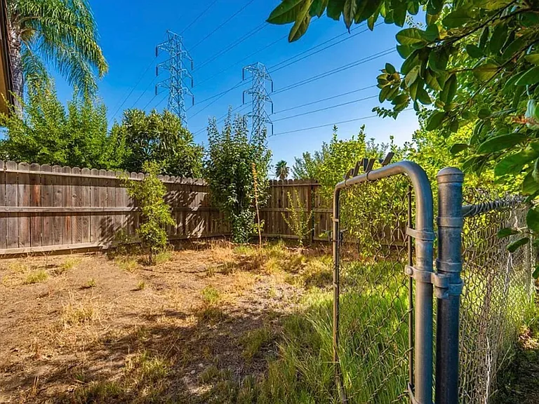5742 W Palo Alto Ave — Photo 20