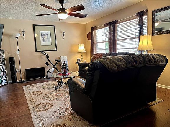 4th image of 413 Tropic Cir