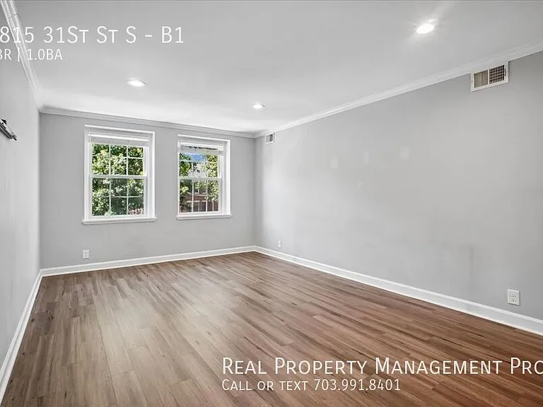 4815 31st St S #B1 — Photo 2