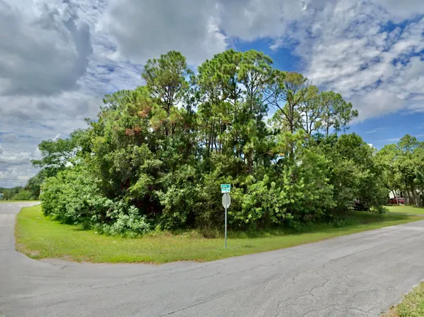 7407 Laguna Road, Fort Pierce, FL 34951