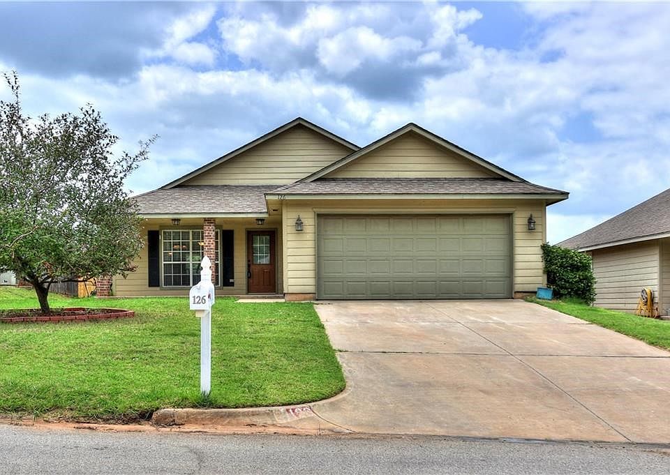1st image of 126 Stonewood Dr