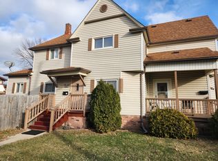 466 Elm St #2, Wyandotte, MI 48192