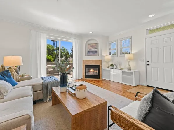 6084 Citracado Cir, Carlsbad, CA 92009