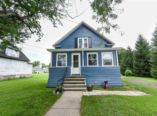 10391 Caroline St, North Rose, NY 14516