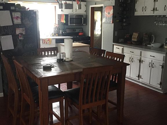 Dining Room/Kitchen