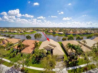 7834 Rinehart Dr, Boynton Beach, FL 33437