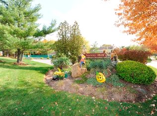 304 Pewter Ct, Old Bridge, NJ 08857