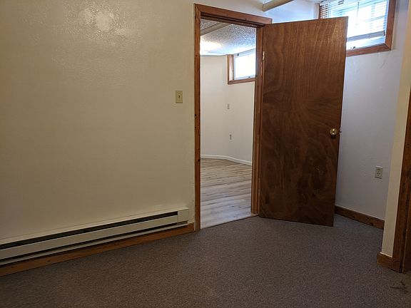 3rd image of 613 S 9th St APT 1