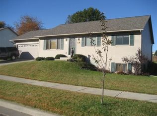 48 Thomas Rd, Reedsburg, WI 53959