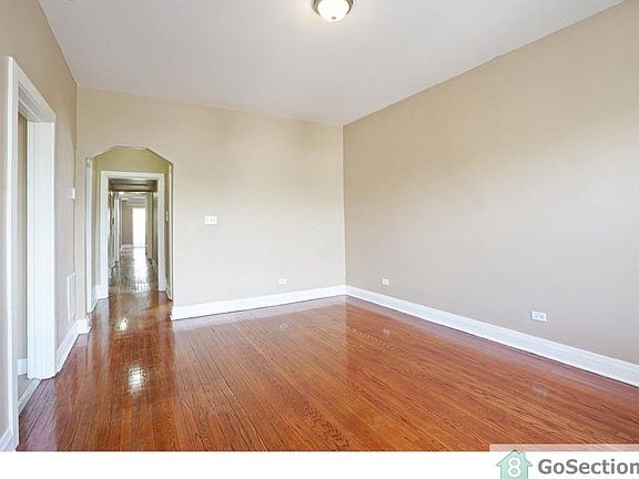3rd image of 6116 S Saint Lawrence Ave