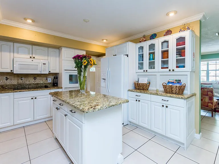 5524 Garfield St — Photo 15