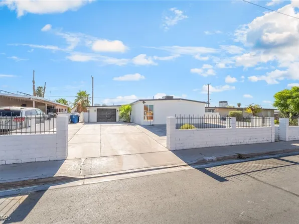 1908 Palmer St, North Las Vegas, NV 89030